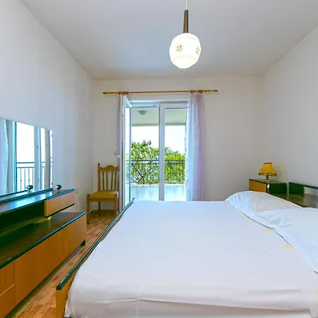 3 Apartamento *