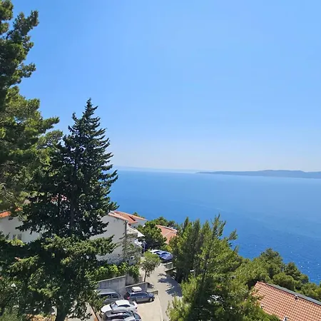 3 Διαμέρισμα *